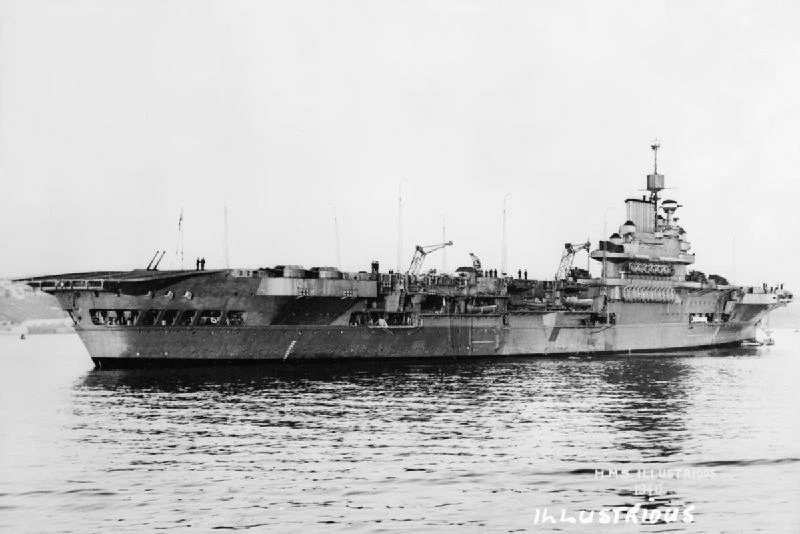 La Illustrious at porto nel 1940