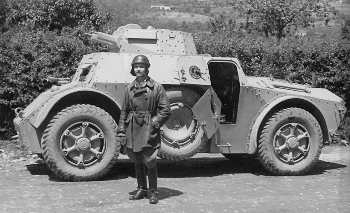 Autoblinda AB40 Pinerolo