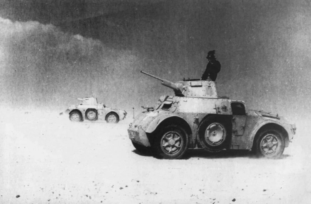 2 AB41 dell'8° Battaglione Bersaglieri Blindato Autonomo